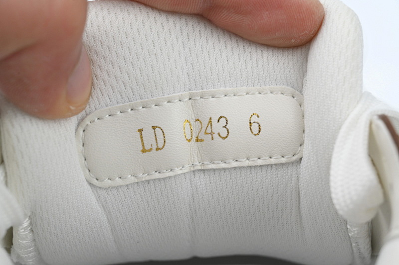 【EA0ET】圆头系摩卡 LV板鞋 Louis Vuitton Trainer Mocha 时尚板鞋