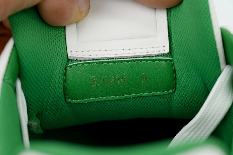 yupoo_290340_c1159672.jpg 【EA0ET】54荔纹白绿 LV板鞋 Louis Vuitton Trainer White Green 牛皮皮革低帮系带 时尚板鞋