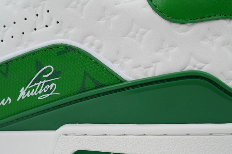 yupoo_290365_5c65d0a6.jpg 【EA0ET】54压花白绿 LV板鞋 Louis Vuitton Trainer White Green 系带时尚板鞋