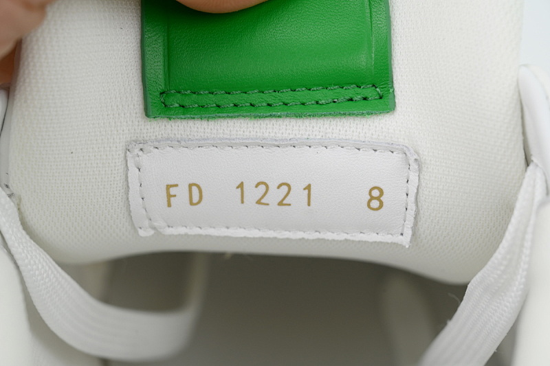 yupoo_290365_978777f9.jpg 【EA0ET】54压花白绿 LV板鞋 Louis Vuitton Trainer White Green 系带时尚板鞋