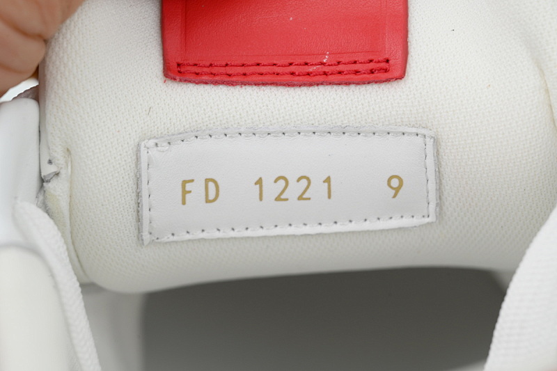 yupoo_290387_7921bdbd.jpg 【EA0ET】54压花白红 LV板鞋 Louis Vuitton Trainer White Red 系带时尚板鞋