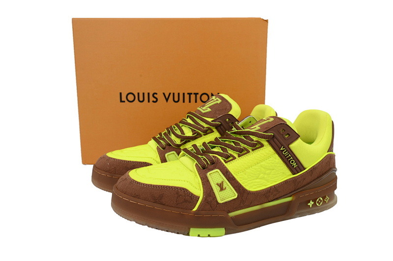 yupoo_290453_c890162d.jpg 【EA0ET】压花黄褐色 LV板鞋 Louis Vuitton Trainer Yellow Brown小牛皮 时尚板鞋
