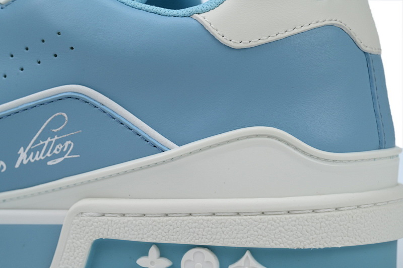 yupoo_290475_444b46f3.jpg 【EA0ET】54天空蓝 LV板鞋 Louis Vuitton Trainer Blue 系带 时尚板鞋