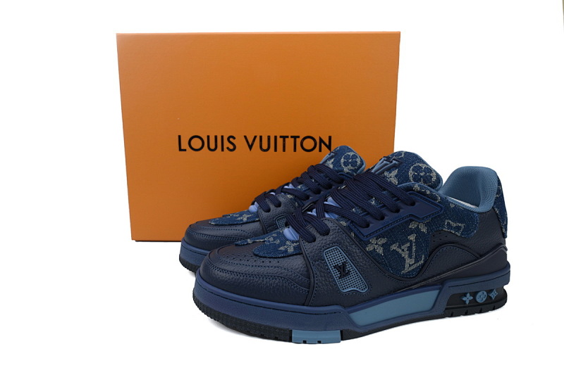 【EA0ET】爱心蓝色 LV板鞋 Nigo x Louis Vuitton Trainer Blue 牛皮 联名款橡胶贴饰 时尚板鞋