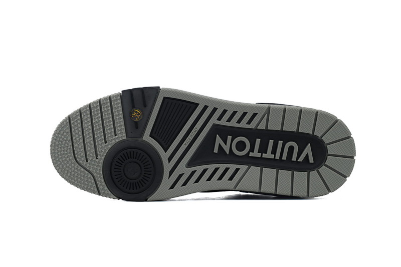 yupoo_290519_98d3d447.jpg 【EA0ET】黑色爱心 LV板鞋 Nigo x Louis Vuitton Trainer Black 皮革 联名款经典花纹 时尚板鞋