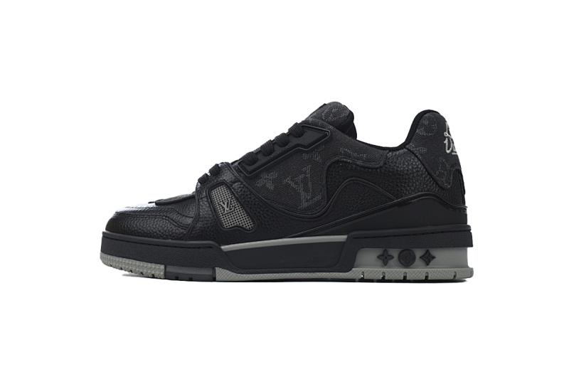 【EA0ET】黑色爱心 LV板鞋 Nigo x Louis Vuitton Trainer Black 皮革 联名款经典花纹 时尚板鞋