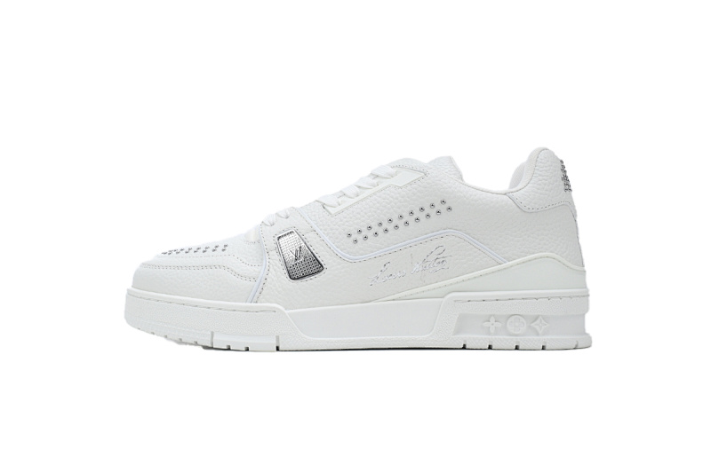 【EA0ET】白色铆钉 LV板鞋 LOUIS VUITTON Trainer 低帮时尚板鞋