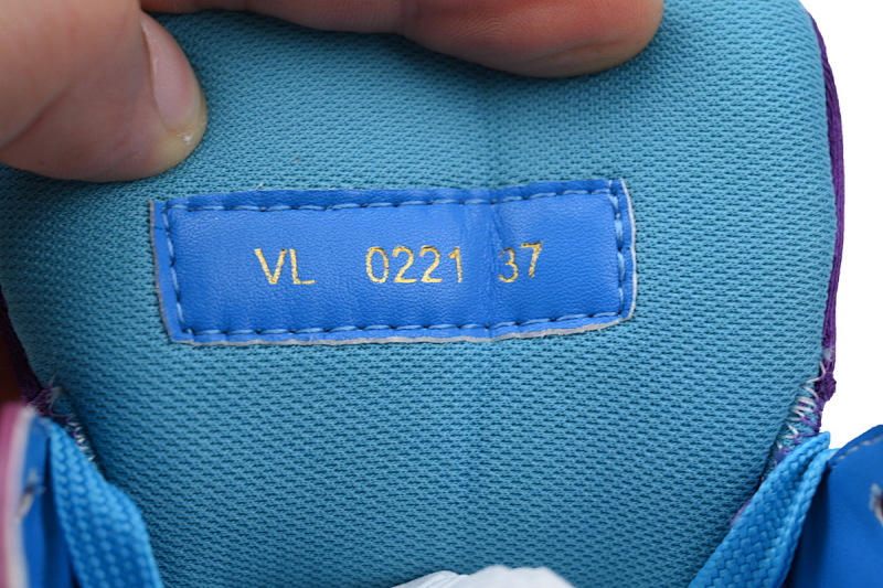 【EA0ET】紫蓝钻 路易威登 LV钻面休闲板鞋 LOUIS VUITTON Trainer