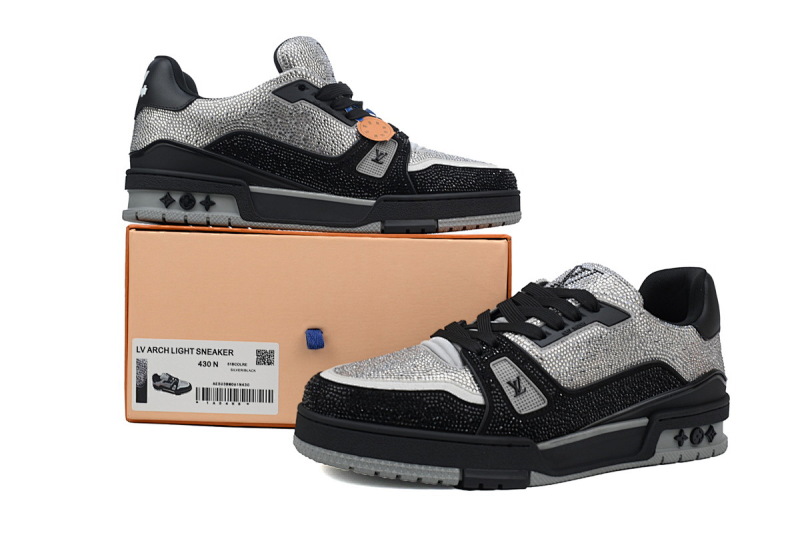 【EA0ET】黑银钻 路易威登 LV钻面休闲板鞋 LOUIS VUITTON Trainer