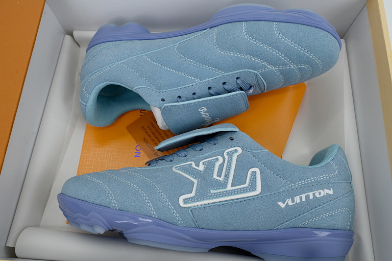 yupoo_291313_f529afe6.jpg 【DA5AP】翻毛蓝 路易威登 足球鞋 Louis Vuitton Flipped Blue