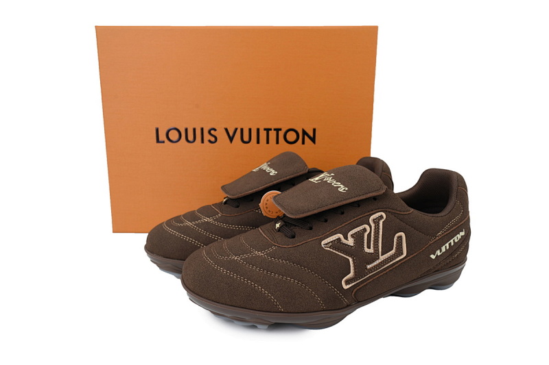 【DA5AP】翻毛棕 路易威登 足球鞋 Louis Vuitton Turned Brown