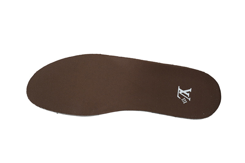 【DA5AP】翻毛棕 路易威登 足球鞋 Louis Vuitton Turned Brown