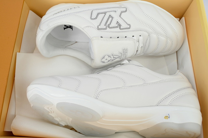 yupoo_291381_9b47a18c.jpg 【DA5AP】白色 路易威登 足球鞋 Louis Vuitton Soccer White