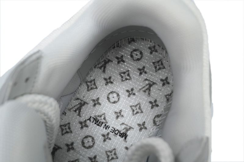 yupoo_291615_ee354a5c.jpg 【EA0ET】胖丁新白灰 路易威登小胖丁休闲板鞋 Louis Vuitton White Grey