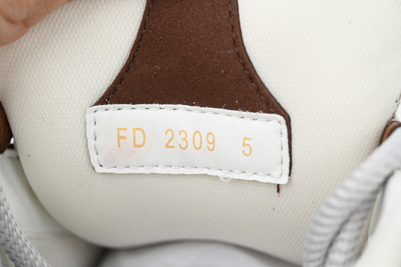 yupoo_291735_a143fb26.jpg 【EA0ET】SK8咖白 LV休闲板鞋 LOUIS VUITTON White Coffee