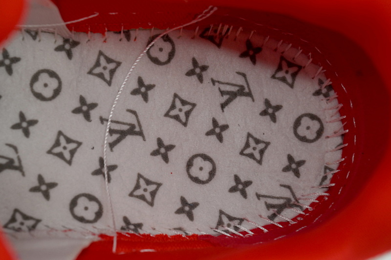 【EA0ET】SK8白红花朵 路易威登 LV休闲板鞋 LOUIS VUITTON White And Red Flowers