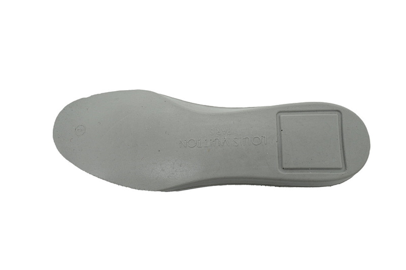 yupoo_292052_5d4e7dfe.jpg 【EA0ET】SK8卡其色水钻 路易威登 LV休闲板鞋 LOUIS VUITTON Khaki Colored Rhinestone