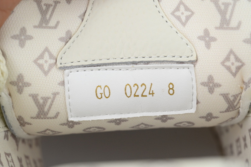 【EA0ET】SKATE全白 路易威登 LV休闲板鞋 LOUIS VUITTON all white