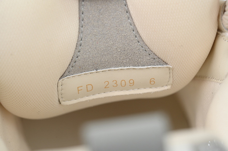 【EA0ET】SK8马毛灰白钻 路易威登 LV休闲板鞋 LOUIS VUITTON Horse Hair Gray White Diamond