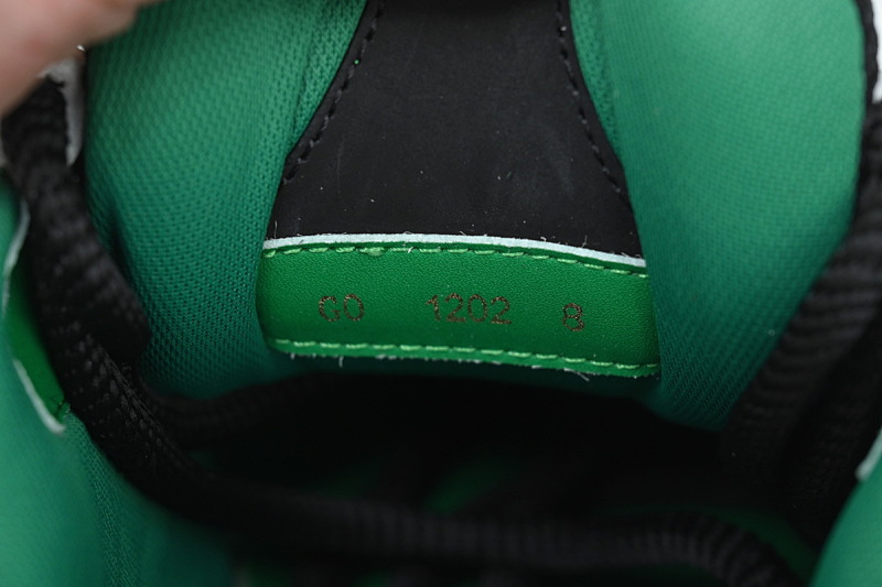 yupoo_292741_bb89bd35.jpg 【EA0ET】SK8黑绿 路易威登 LV休闲板鞋 LOUIS VUITTON Trainer