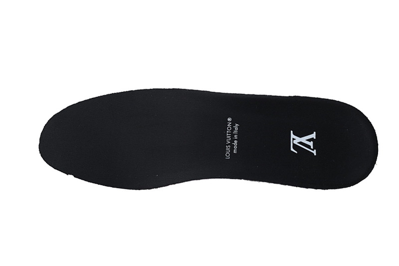 yupoo_292956_0ad0327f.jpg 【EA0ET】SKATE黑色 LV板鞋 Louis Vuitton Skate Black 皮革系带 低帮时尚板鞋
