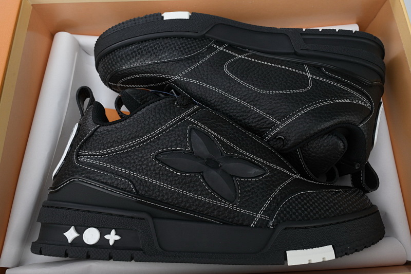 yupoo_292956_f330fcc4.jpg 【EA0ET】SKATE黑色 LV板鞋 Louis Vuitton Skate Black 皮革系带 低帮时尚板鞋