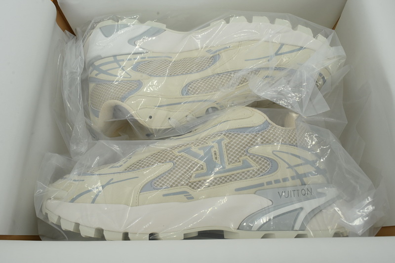 【CA1LJ】LJ米白 路易威登 LV休闲时尚跑鞋 Louis Vuitton Tatic Runner Sneaker "White"
