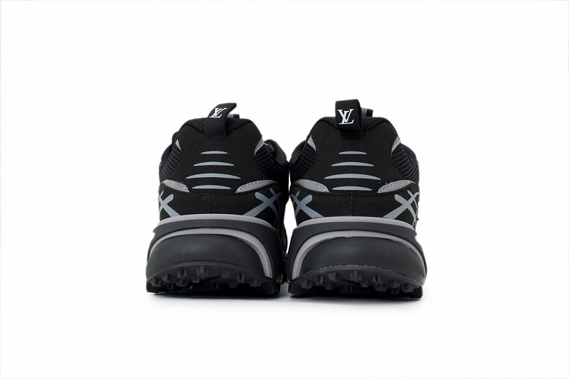 【CA1LJ】LJ全黑 路易威登 LV休闲时尚跑鞋 Louis Vuitton Tatic Runner Sneaker "Black"