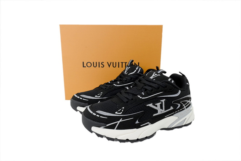 【CA1LJ】LJ黑银 路易威登 LV休闲时尚跑鞋 Louis Vuitton Tatic Runner Sneaker "Black Silver"
