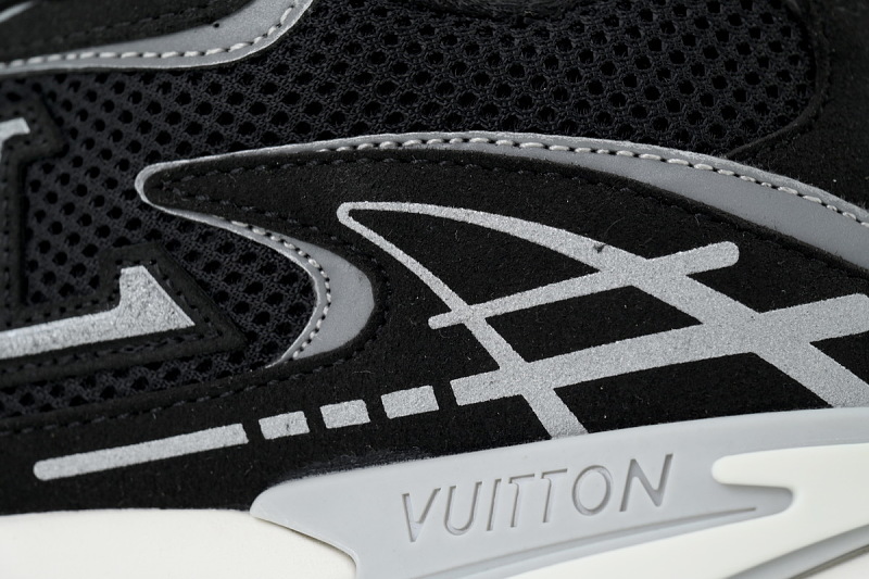 【CA1LJ】LJ黑银 路易威登 LV休闲时尚跑鞋 Louis Vuitton Tatic Runner Sneaker "Black Silver"