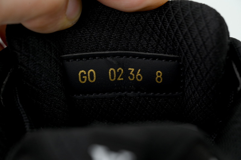 【CA1LJ】LJ黑银 路易威登 LV休闲时尚跑鞋 Louis Vuitton Tatic Runner Sneaker "Black Silver"