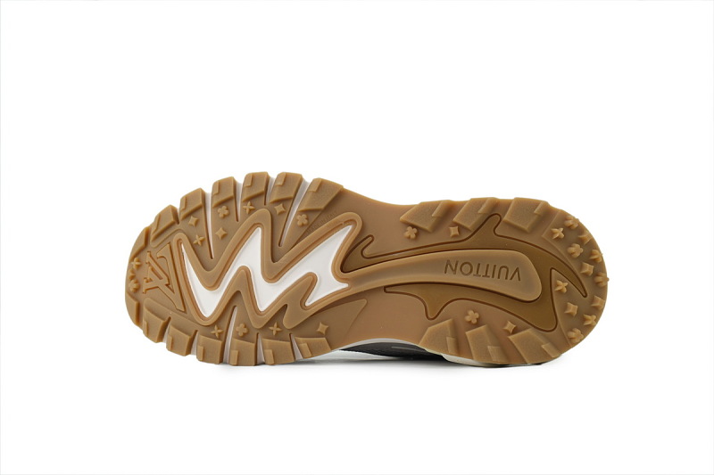 【DA0YJ】灰色 路易威登 LV休闲时尚跑鞋 Louis Vuitton Tatic Runner Sneaker "Grey"