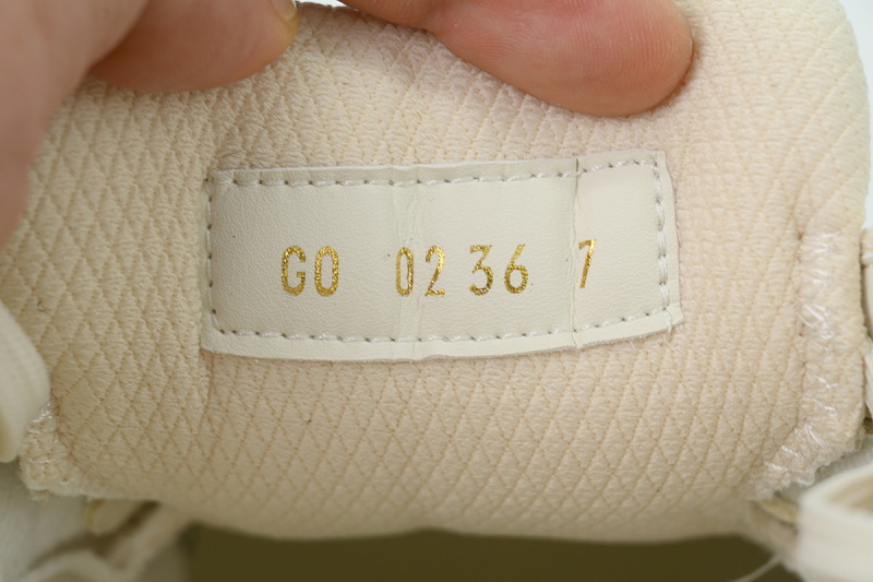 【DA0YJ】米白 路易威登 LV休闲时尚跑鞋 Louis Vuitton Tatic Runner Sneaker "White"