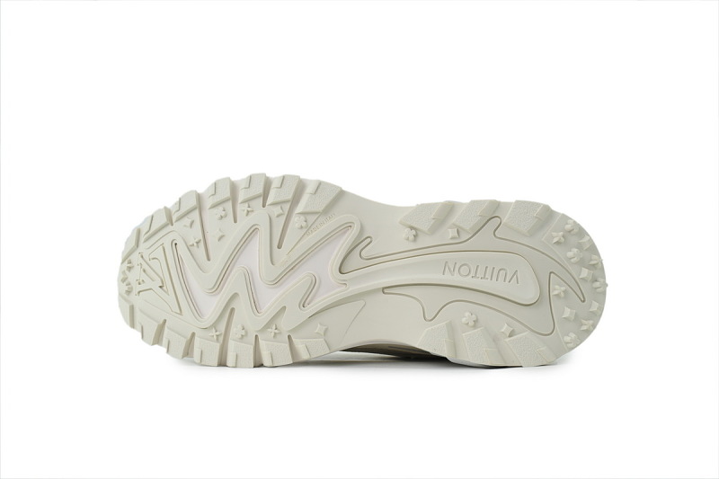 【DA0YJ】米白 路易威登 LV休闲时尚跑鞋 Louis Vuitton Tatic Runner Sneaker "White"