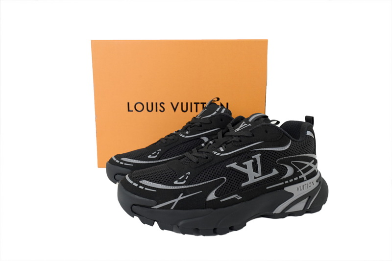 【DA0YJ】黑色 路易威登 LV休闲时尚跑鞋 Louis Vuitton Tatic Runner Sneaker "Black"