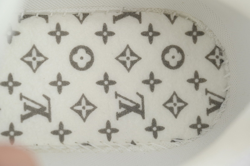 【EA5ET】白网 路易威登 LV休闲时尚网面跑鞋 LV Olympia White
