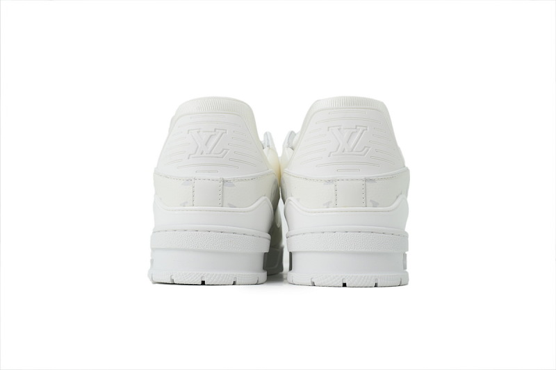 【FA5ET】新款白印 路易威登 顶级芯片版LV休闲板鞋 Louis Vuitton Sneakers White