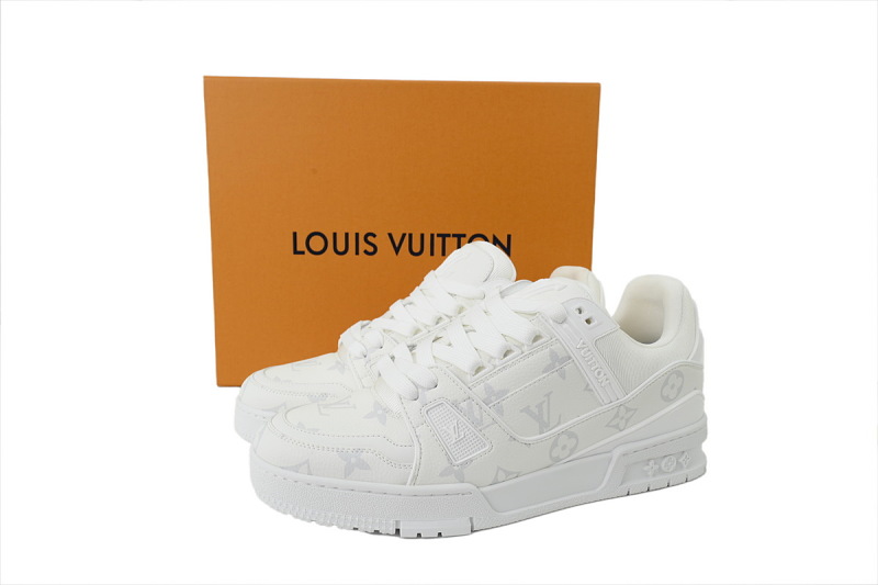 【FA5ET】新款白印 路易威登 顶级芯片版LV休闲板鞋 Louis Vuitton Sneakers White