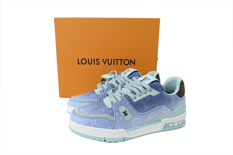 yupoo_293517_423afcb4.jpg 【FA5ET】新款海蓝色 路易威登 顶级芯片版LV休闲板鞋 Louis Vuitton Sneakers Blue