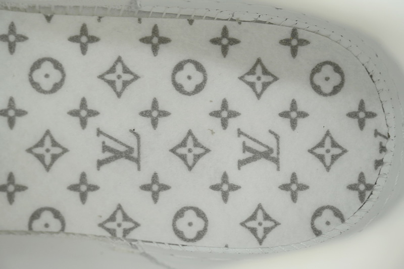 【FA5ET】白nigo联名 路易威登 顶级芯片版LV休闲板鞋 Louis Vuitton Sneakers White