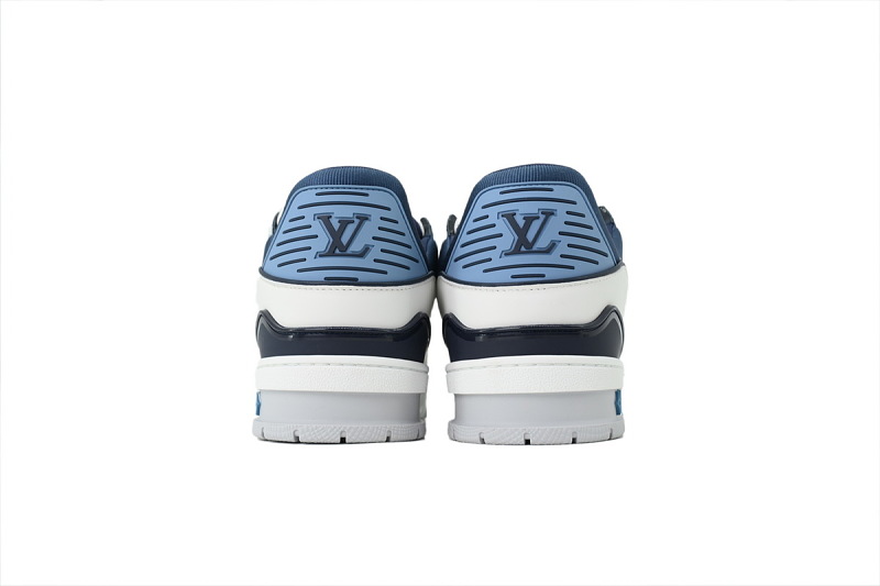 yupoo_293864_e27644f9.jpg 【FA5ET】新款白兰 路易威登 顶级芯片版LV休闲板鞋 Louis Vuitton Sneakers White Blue
