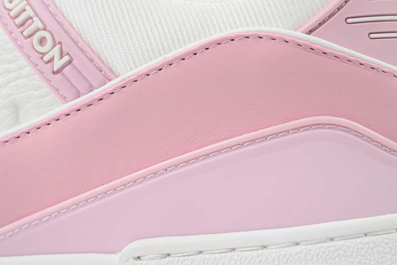 yupoo_294247_ab7c1d80.jpg 【FA5ET】粉色 路易威登 顶级芯片版LV休闲板鞋 LOUIS VUITTON Pink