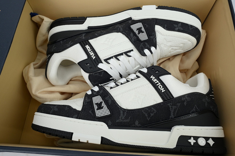 yupoo_294430_3d036625.jpg 【FA5ET】黑牛仔 路易威登 顶级芯片版LV休闲板鞋 LOUIS VUITTON Black Jeans