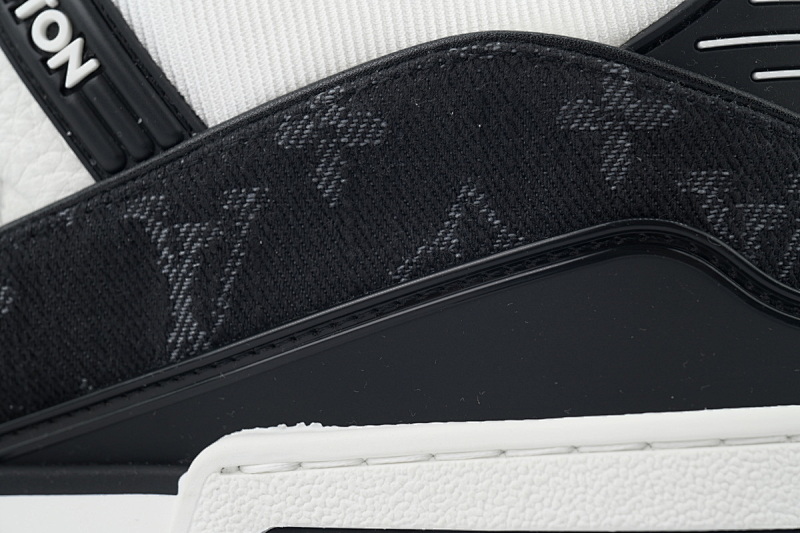 yupoo_294430_deb4afde.jpg 【FA5ET】黑牛仔 路易威登 顶级芯片版LV休闲板鞋 LOUIS VUITTON Black Jeans