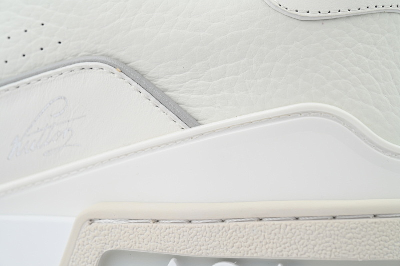 【FA5ET】白荔枝 路易威登 顶级芯片版LV休闲板鞋  LOUIS VUITTON White Lychee