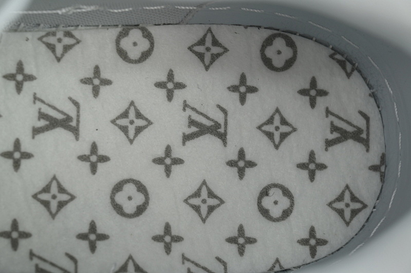 【FA5ET】白荔枝 路易威登 顶级芯片版LV休闲板鞋  LOUIS VUITTON White Lychee