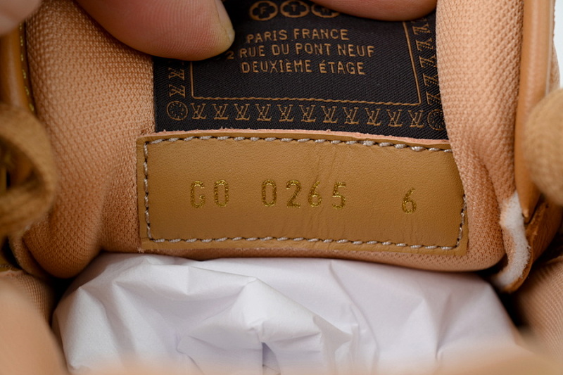 【DA5MB】棕色 路易威登 LV生活休闲阿甘鞋 LOUIS VUITTON x Nigo 联名款 Buttersoft FW25 圆头系带 低帮 Brown