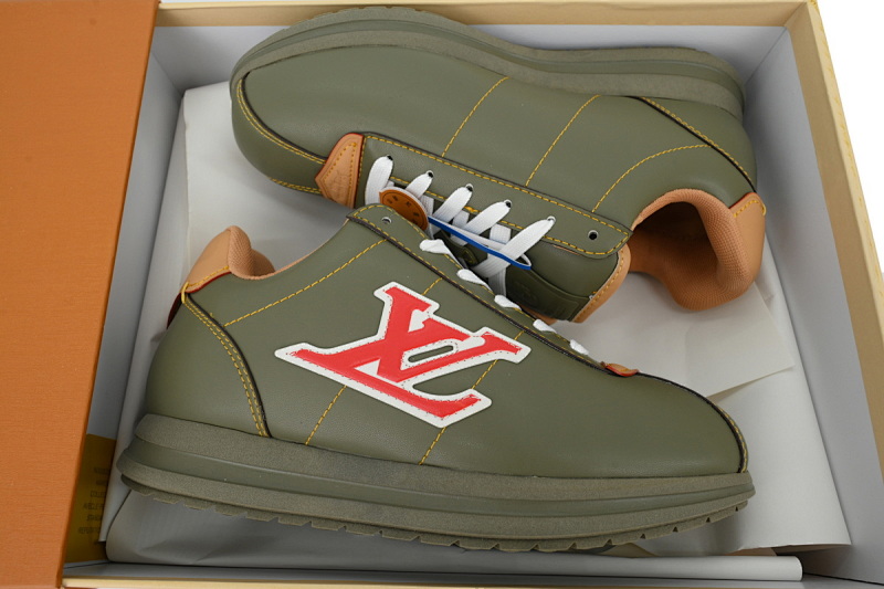 【DA7ET】墨绿棕 LV生活休闲阿甘鞋 LOUIS VUITTON x Nigo 联名款 Buttersoft FW25 圆头系带 低帮 Dark Green Brown