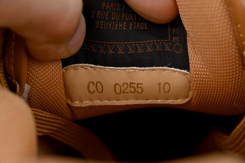 【DA7ET】 棕色皮 路易威登 LV生活休闲阿甘鞋 LOUIS VUITTON x Nigo 联名款 Buttersoft FW25 圆头系带 低帮 Brown Skin