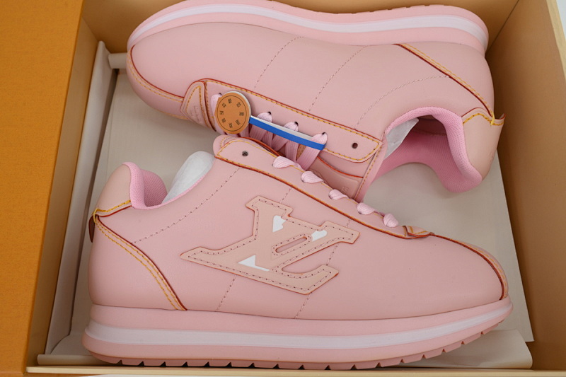 【DA7ET】粉皮 路易威登 LV生活休闲阿甘鞋 LOUIS VUITTON x Nigo 联名款 Buttersoft FW25 圆头系带 低帮 Starch Sheet